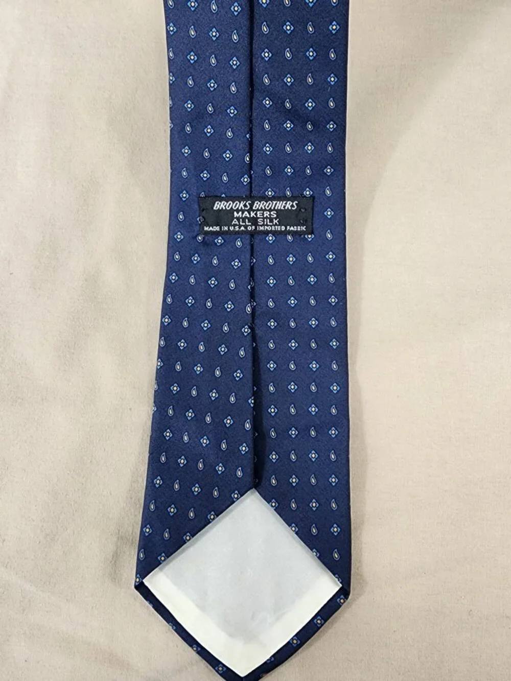 Brooks Brothers Tie Men’s Navy Blue Geometric Print Silk Necktie 3.5” x 63” USA